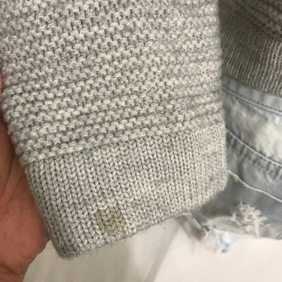 Jacob Light Grey Ribbed ThickKnit Cropped Cardigan - Picture 7 of 10